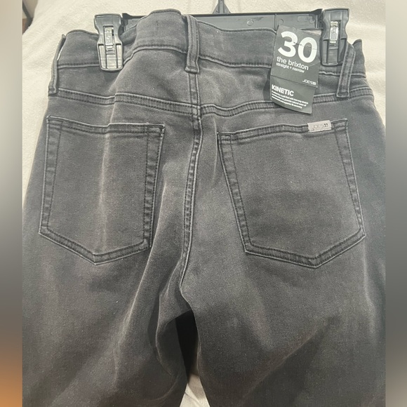 Joe's Jeans Men's Kinetic Brixton Straight and Narrow Jean - Picture 4 of 7